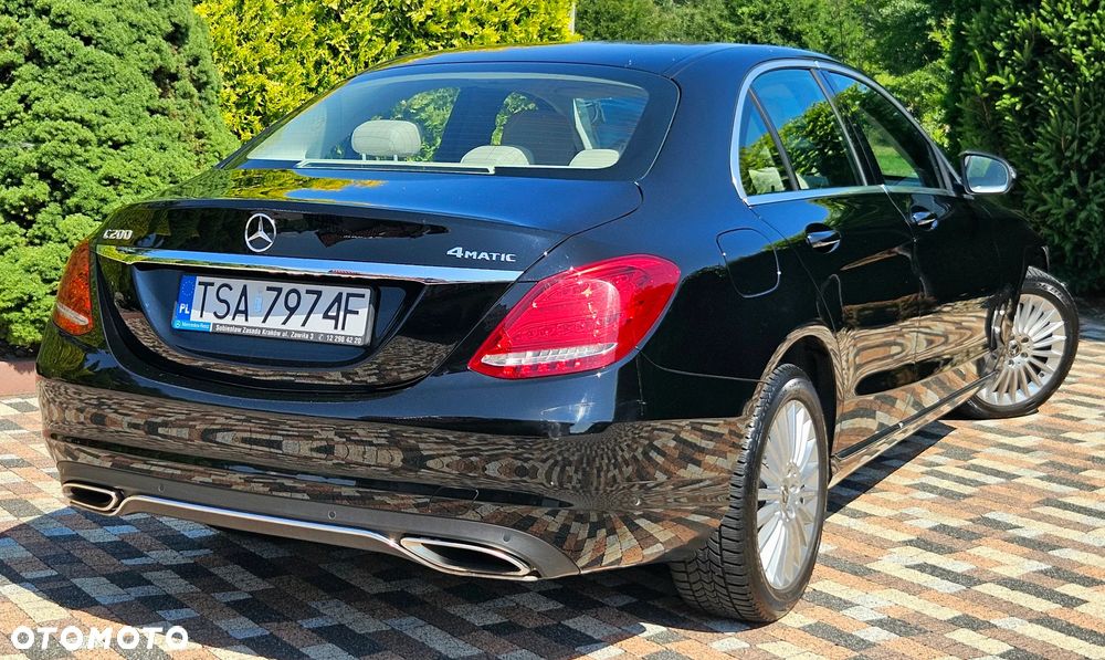 Mercedes-Benz Klasa C 200 4-Matic 9G-TRONIC - 4