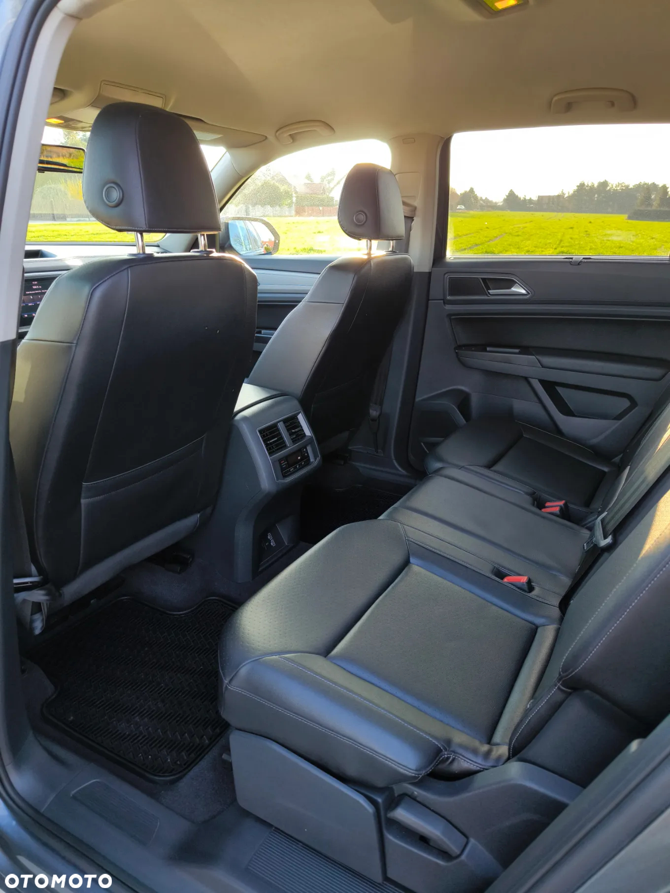 Volkswagen Atlas - 8