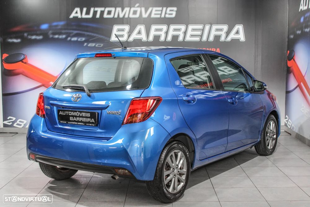 Toyota Yaris 1.4 D-4D Comfort+P.Style - 5