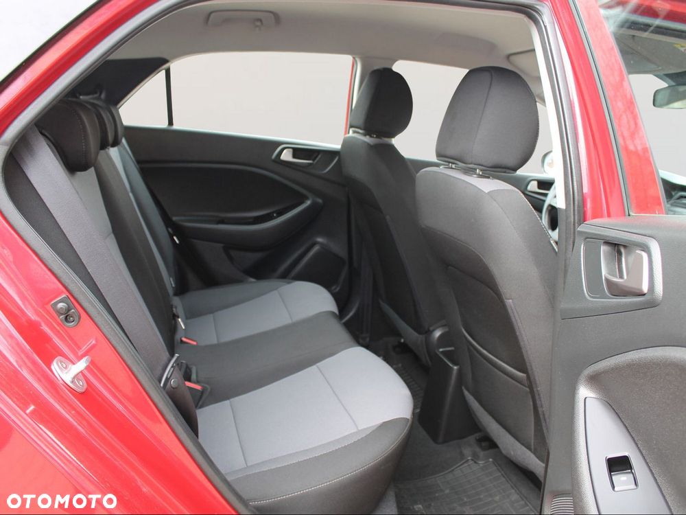 Hyundai i20 blue 1.0 T-GDI Passion Plus - 13