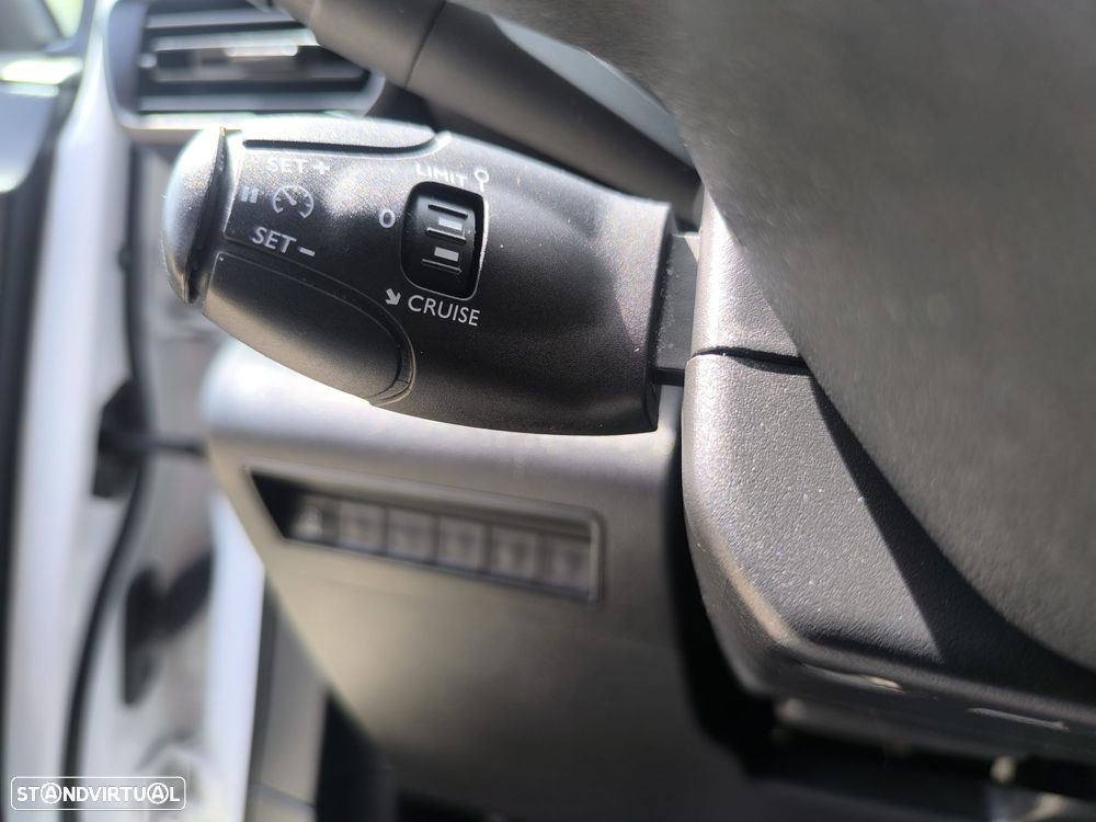 Peugeot Partner 1.5HDi c/ motor frio 0ºC - 8