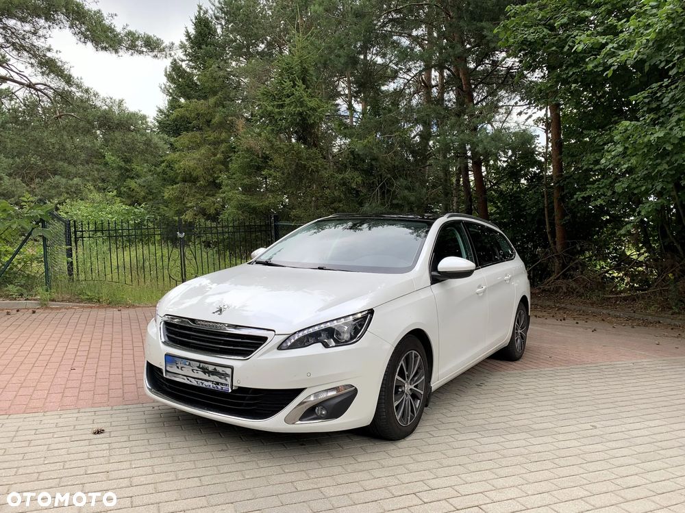 Peugeot 308 1.6 BlueHDi Allure S&S - 9