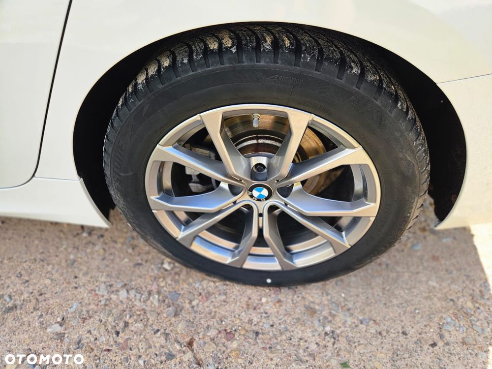 BMW Seria 3 318d mHEV M Sport - 11