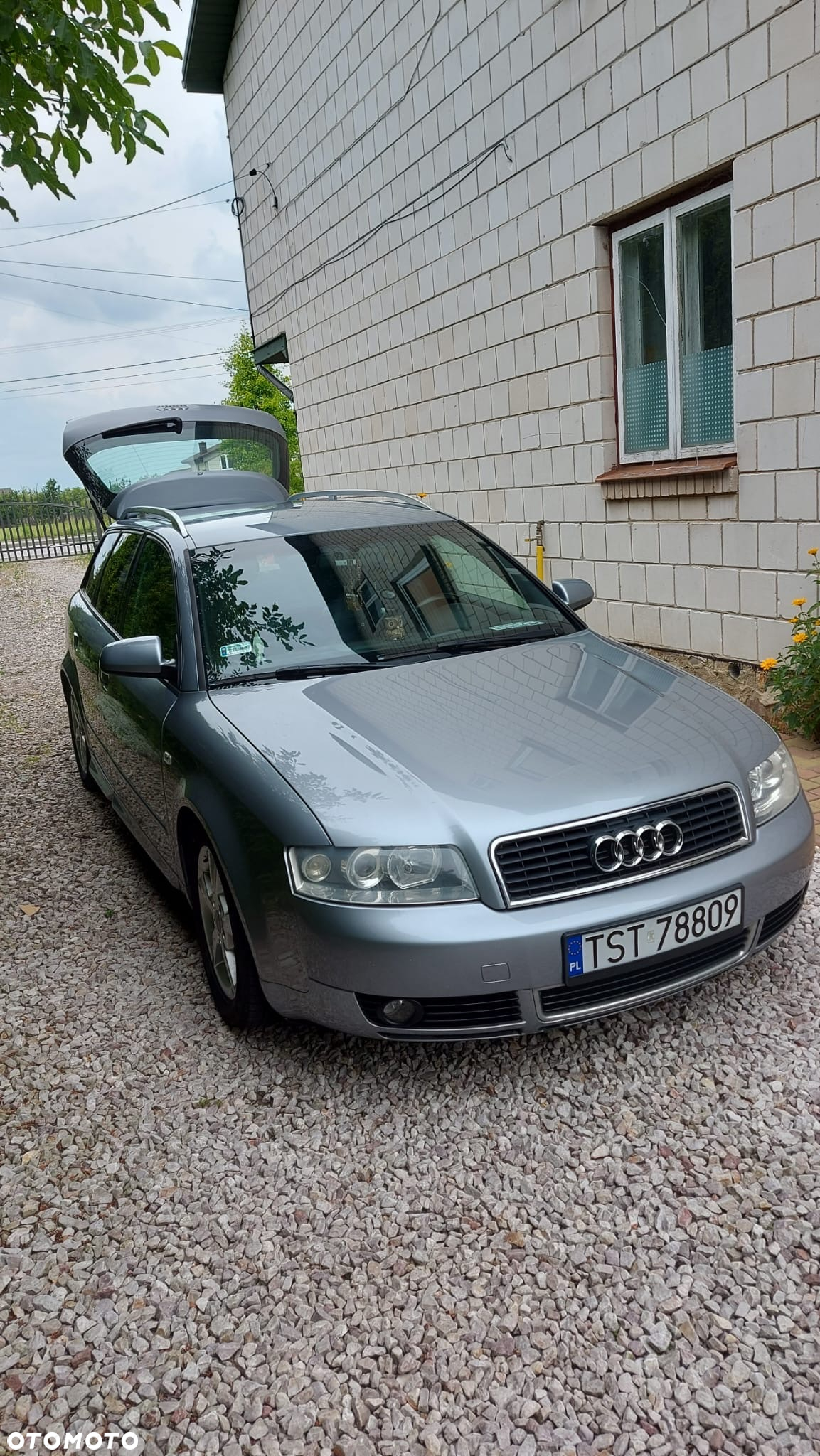 Audi A4 Avant 2.4 - 3