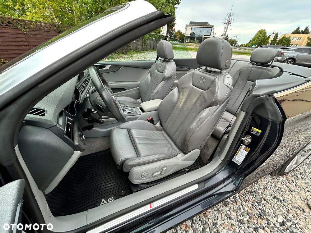 Audi A5 Cabrio - 34