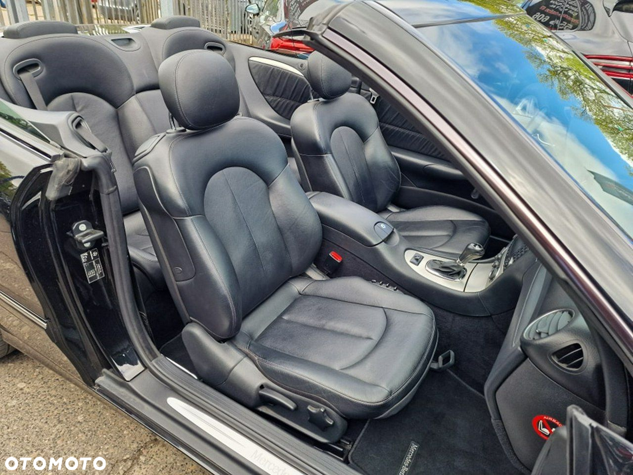 Mercedes-Benz CLK Cabrio 350 7G-TRONIC Avantgarde Sport Edition - 28