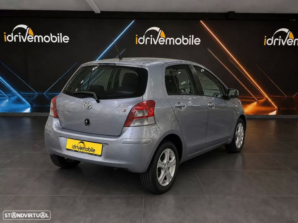 Toyota Yaris 1.4 D-4D Sol+AC+VSC - 4
