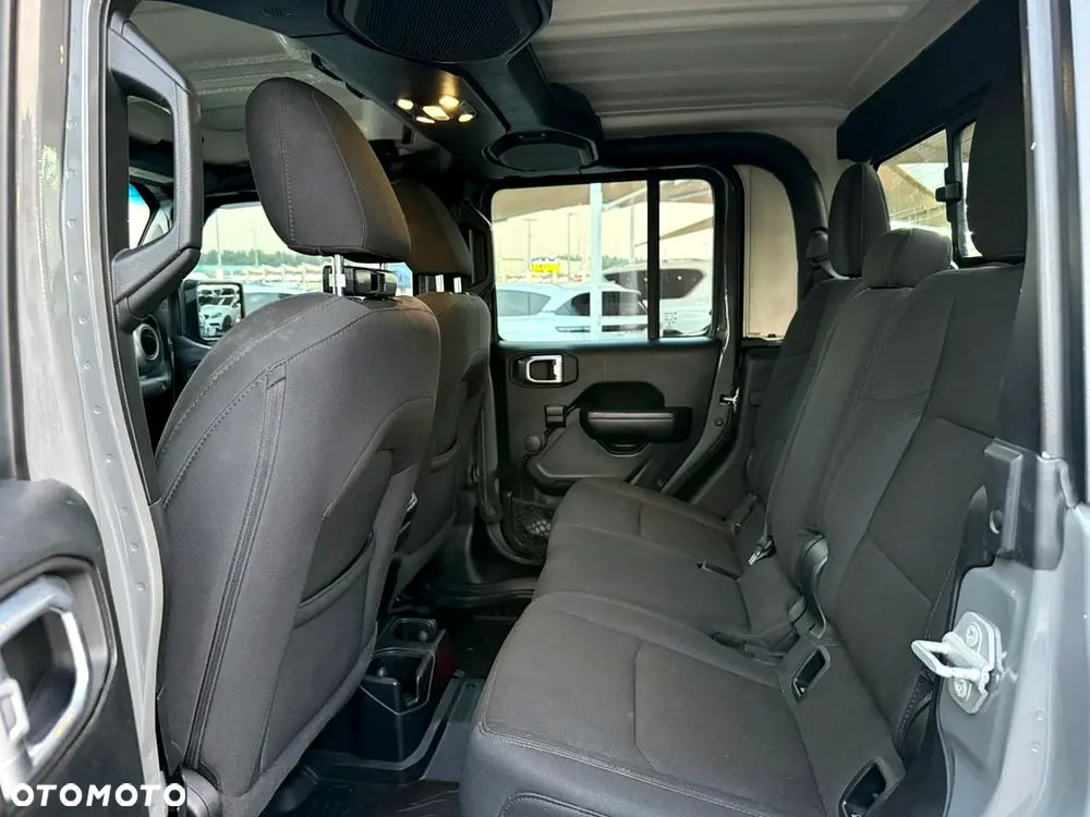 Jeep Gladiator 3.0V6 MultiJet AWD Automatik Launch Edition - 9
