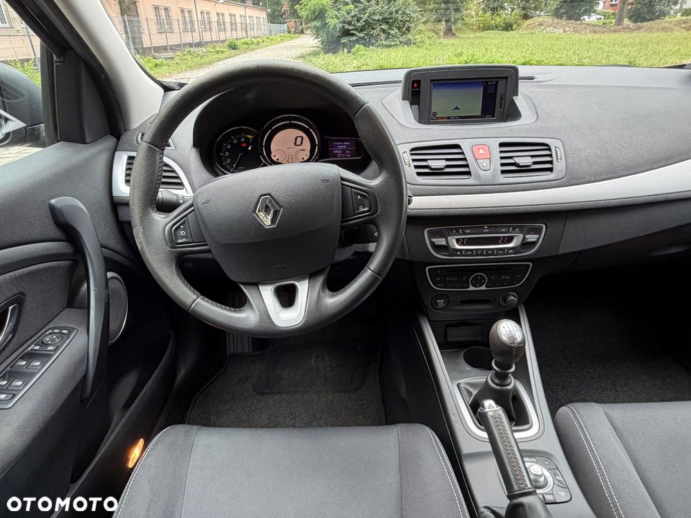 Renault Megane 1.6 16V Luxe Privilege - 23