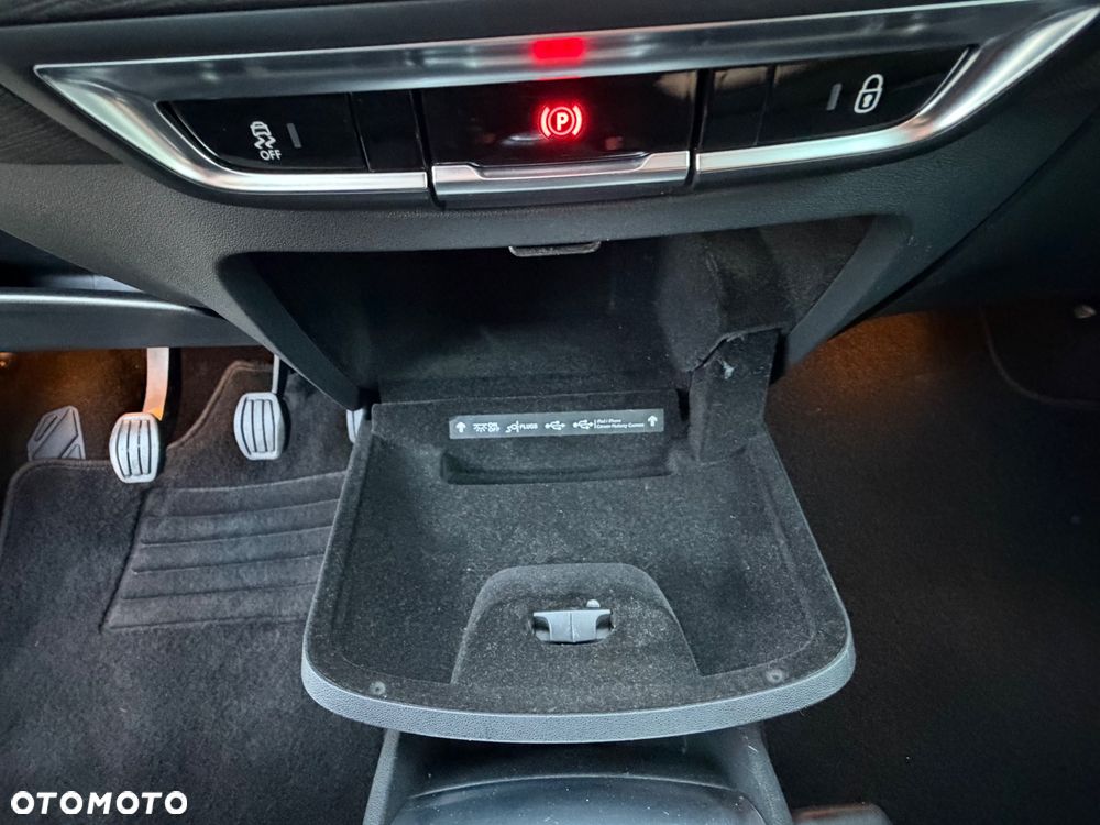 Citroën C4 Picasso 1.6 e-HDi Exclusive - 37
