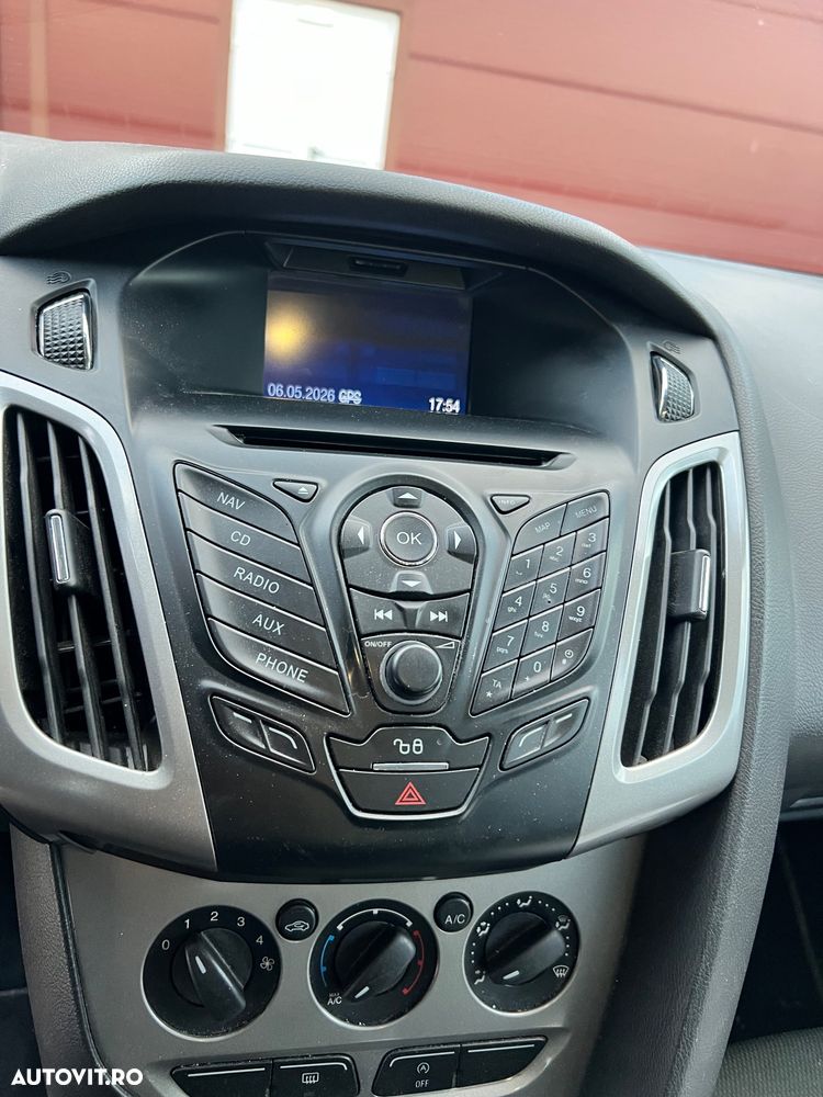Ford Focus 1.6 TDCI DPF Start-Stopp-System Trend - 10