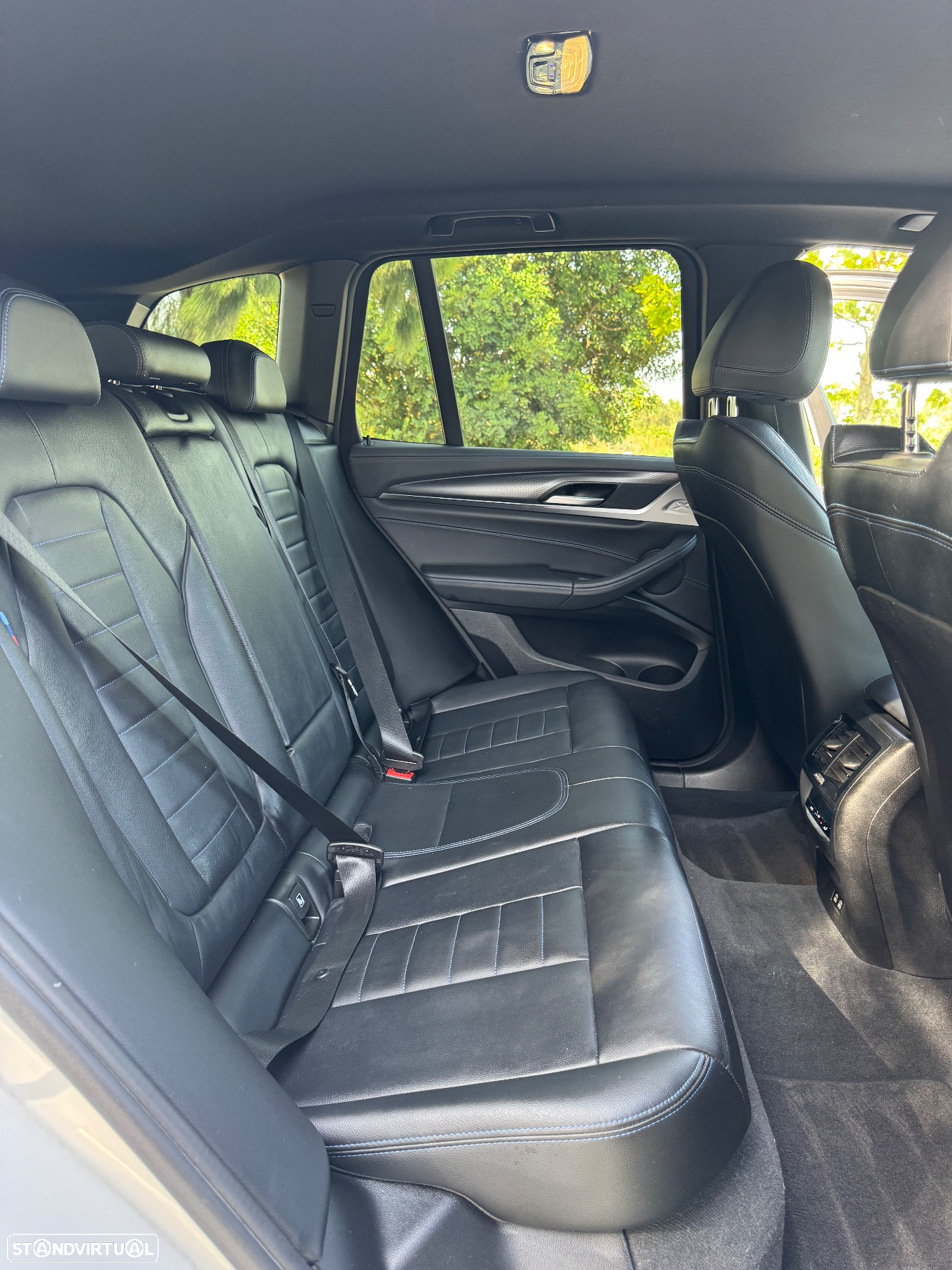 BMW X3 30 e xDrive Pack M 50 anos - 10