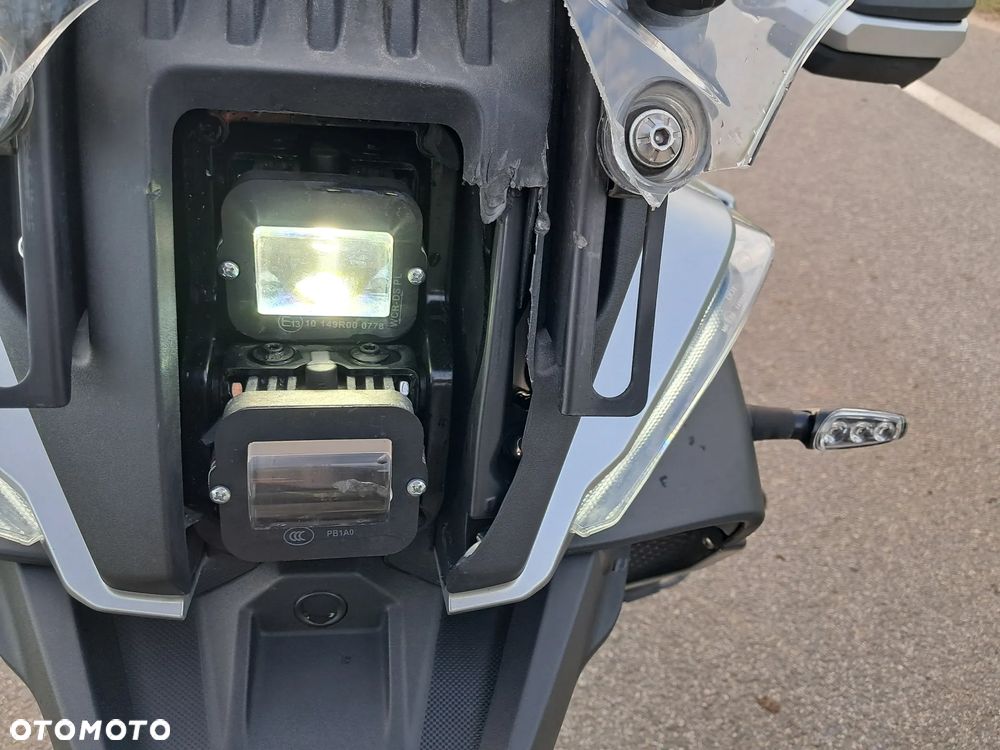 QJMOTOR SRK 700 - 13