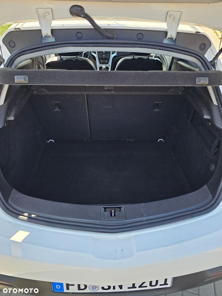 Opel Astra 1.6 ECOTEC DI Turbo ecoFLEX Start/Stop - 17