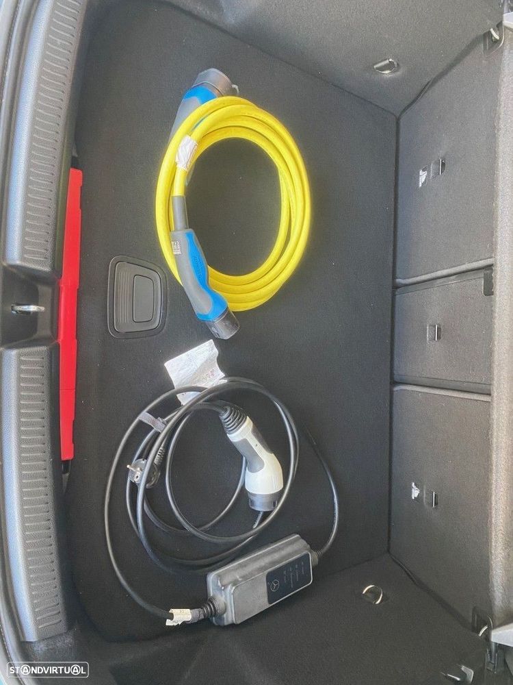 Mercedes-Benz A 250 e Progressive - 22