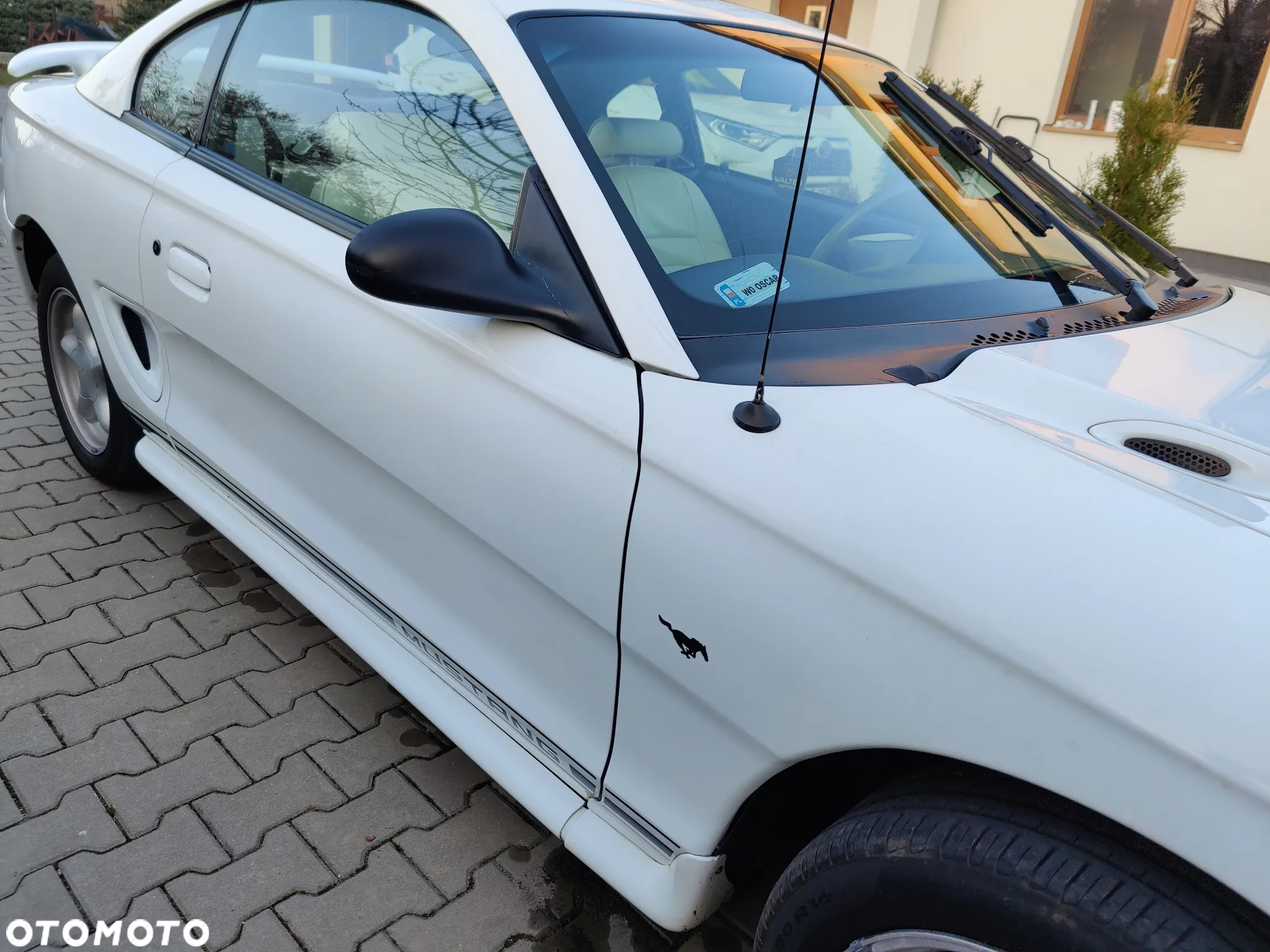 Ford Mustang 3.8 V6 - 7