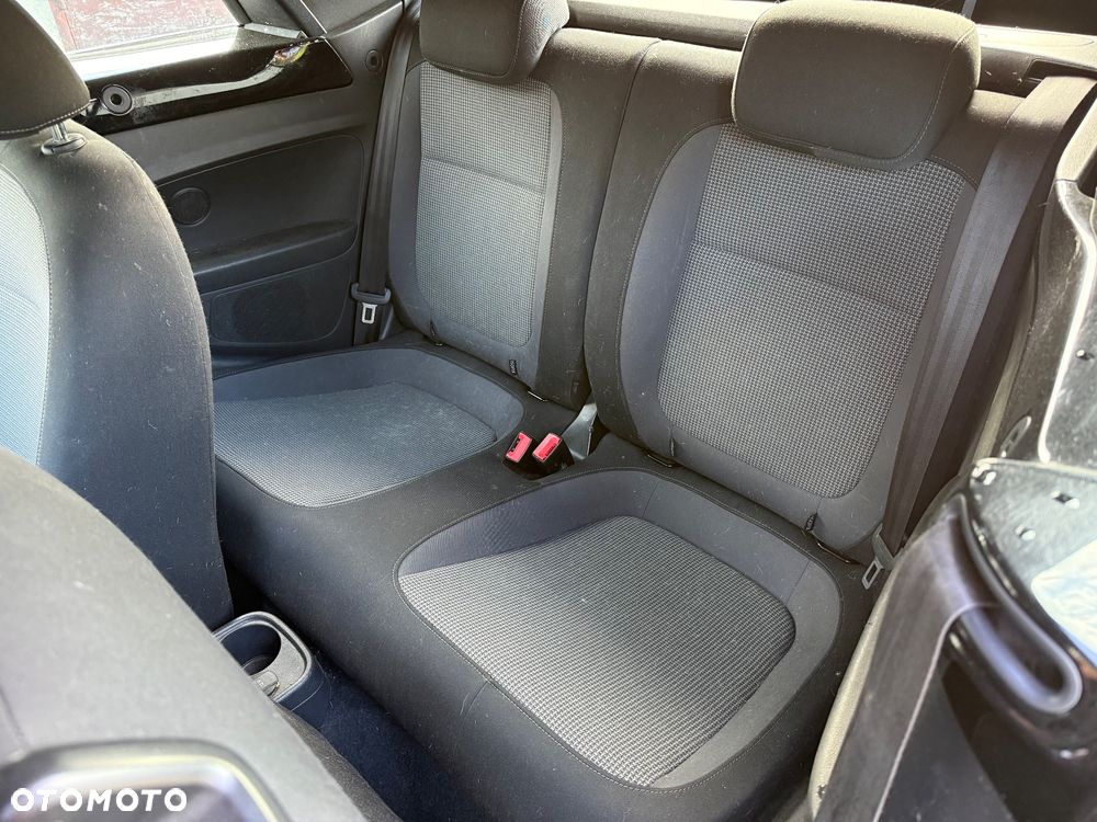 Volkswagen Beetle 1.6 TDI BlueMotion Technology - 16