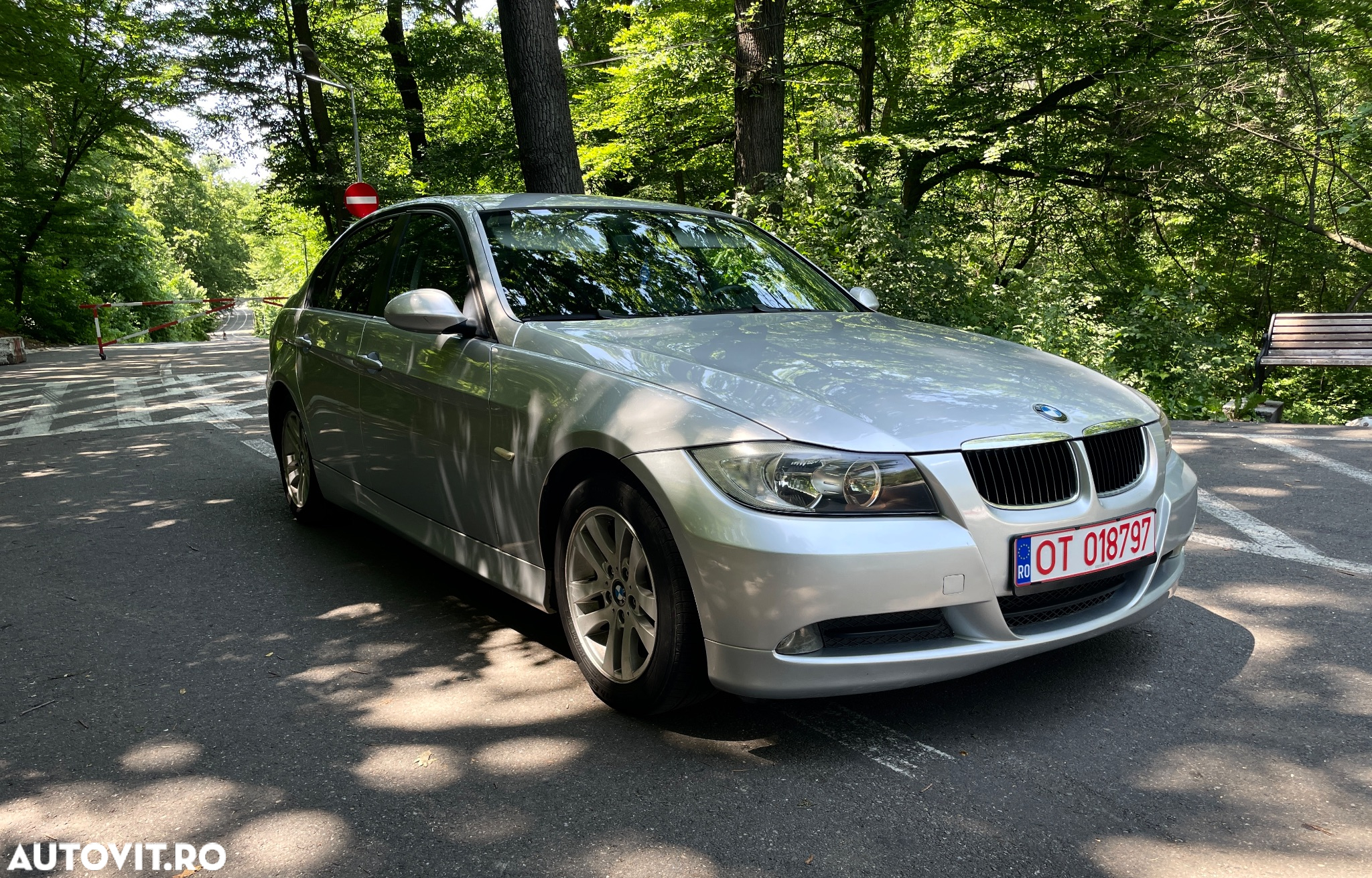 BMW Seria 3 320d - 3