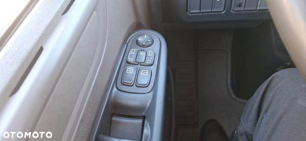 DAF CF 260 - 12