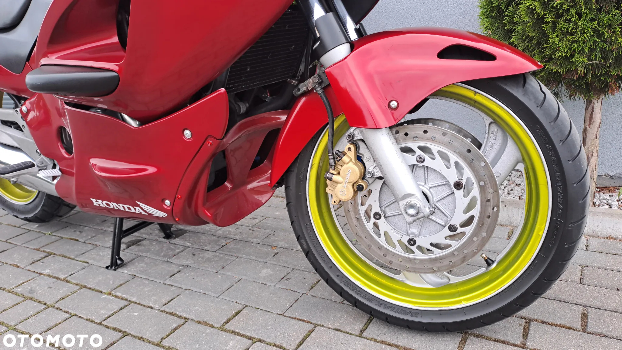 Honda NTV - 12