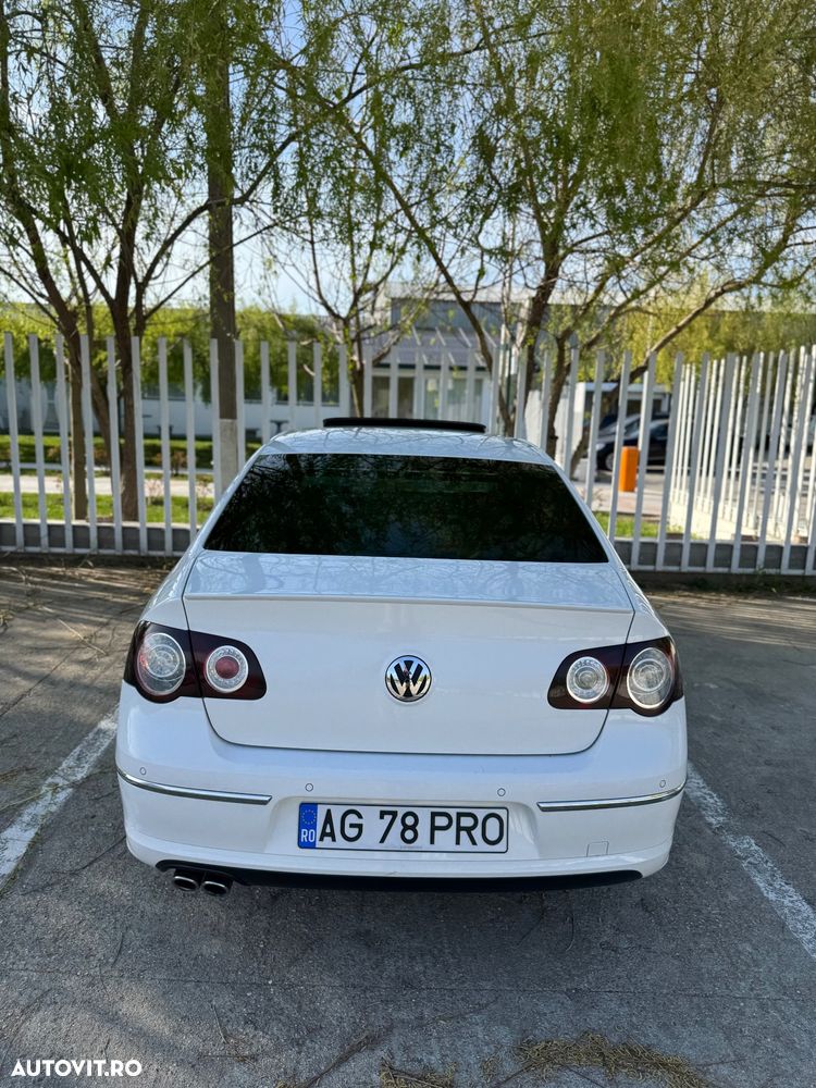 Volkswagen Passat 2.0 TDI DPF DSG R-Line Edition - 40
