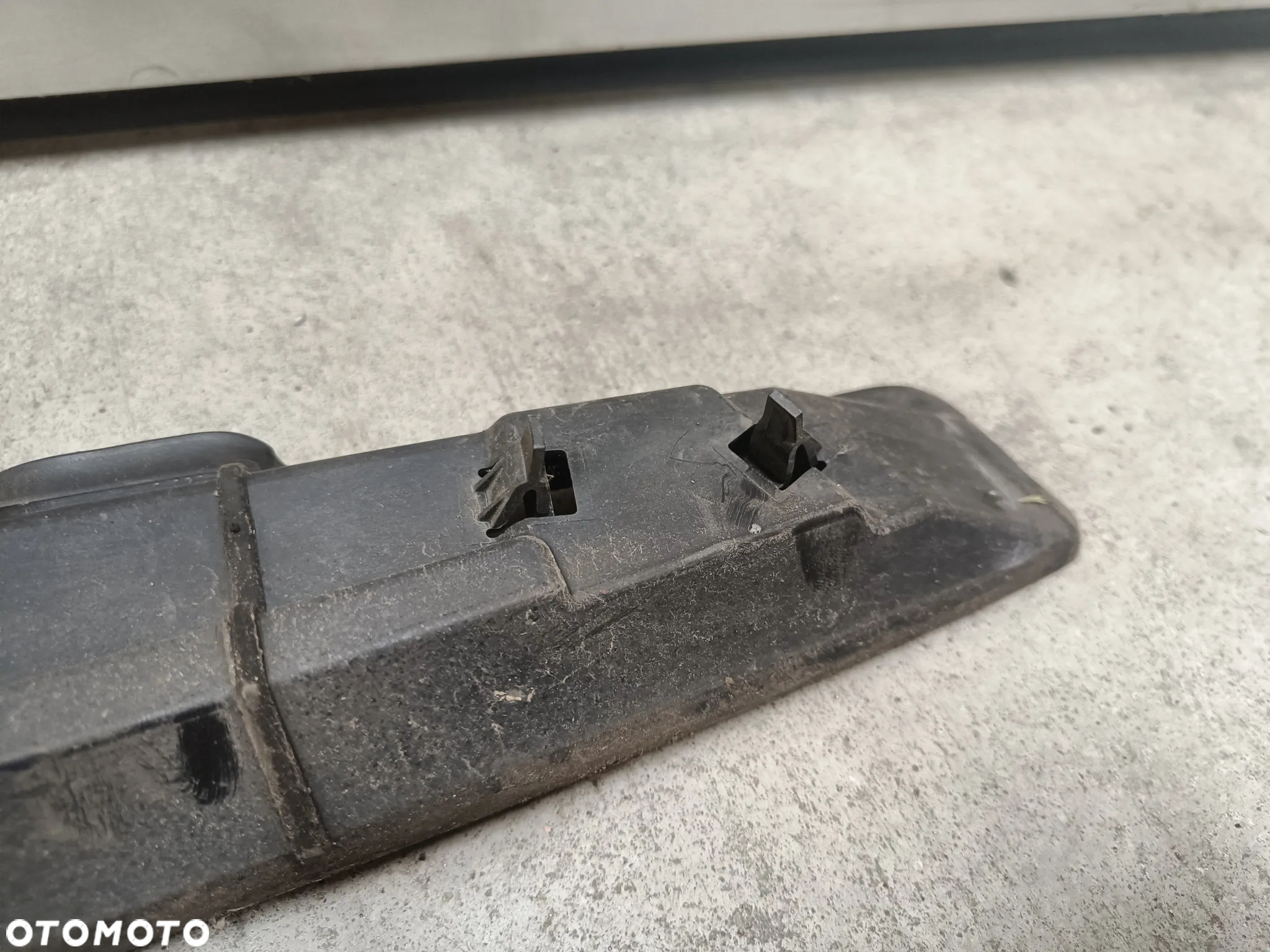 Wygłuszenie Błotnika Skoda Fabia 3 III Prawe Prawy Osłona Zaślepka 6V0821112 - 2