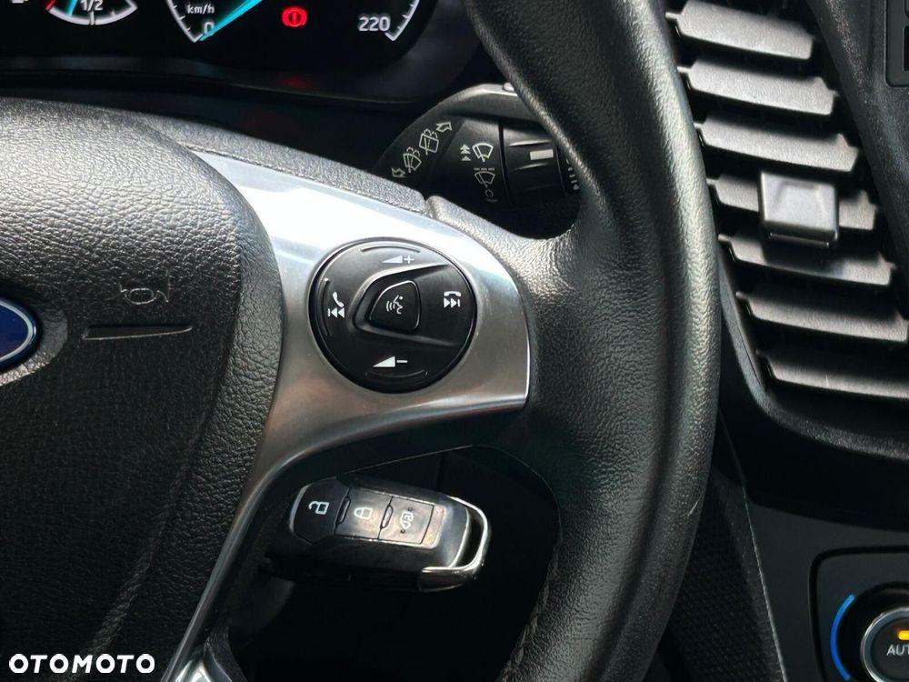 Ford Tourneo Connect - 22