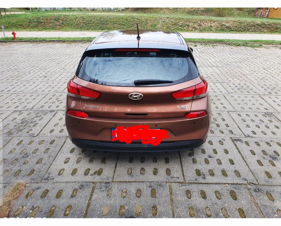 Hyundai i30 1.4 Comfort - 8
