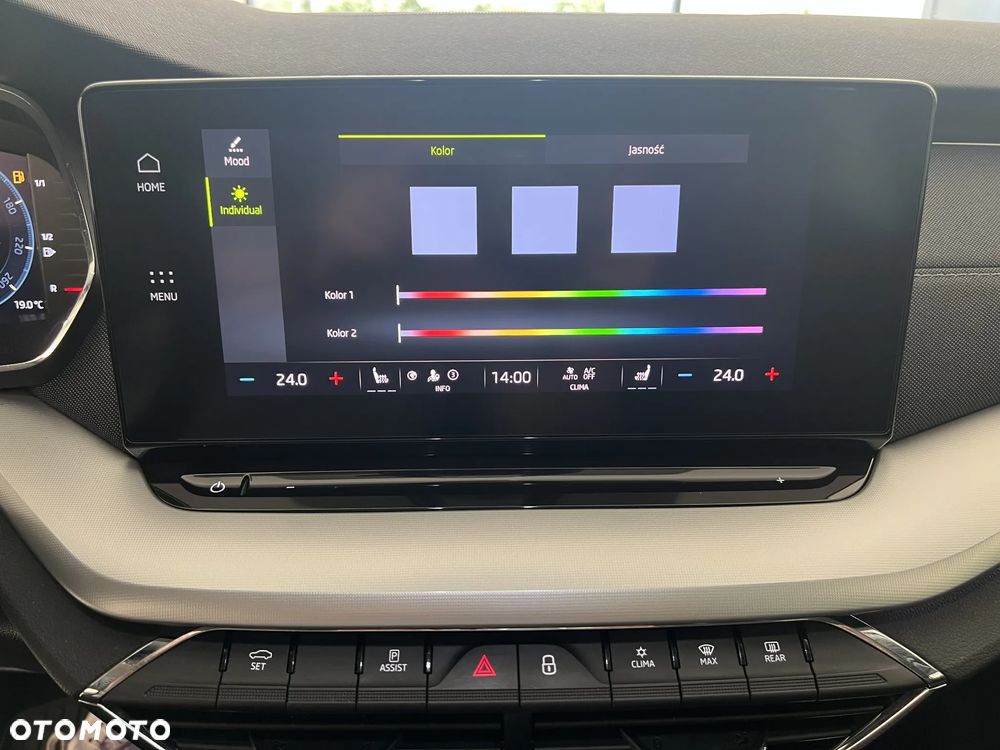 Skoda Octavia 2.0 TSI 4x4 Style DSG - 24