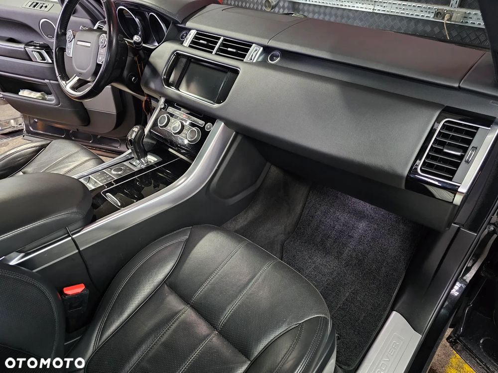 Land Rover Range Rover Sport S 3.0 SD V6 HSE - 9