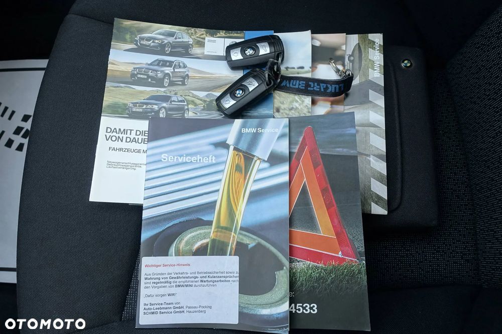BMW Seria 3 318i Edition Sport - 22