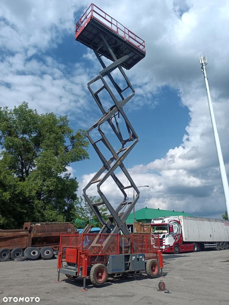 skayjack sj 9250 zwyzka terenowa 4x4 podnosnik nozycowy 17 m wys. platforma - 9