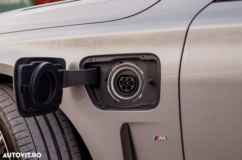 BMW Seria 7 745e AT PHEV - 12