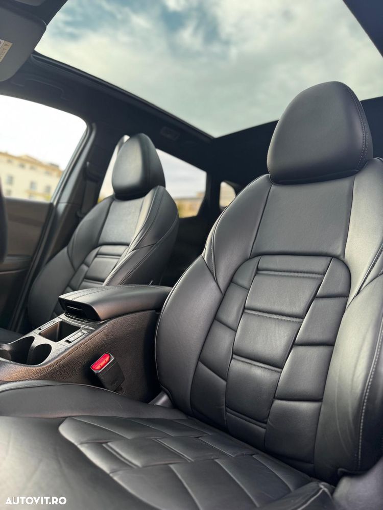 Nissan Qashqai 1.6 DCI Xtronic TEKNA+ - 12