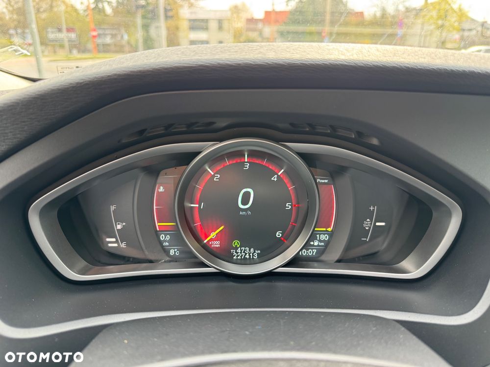 Volvo V40 D2 Ocean Race - 19