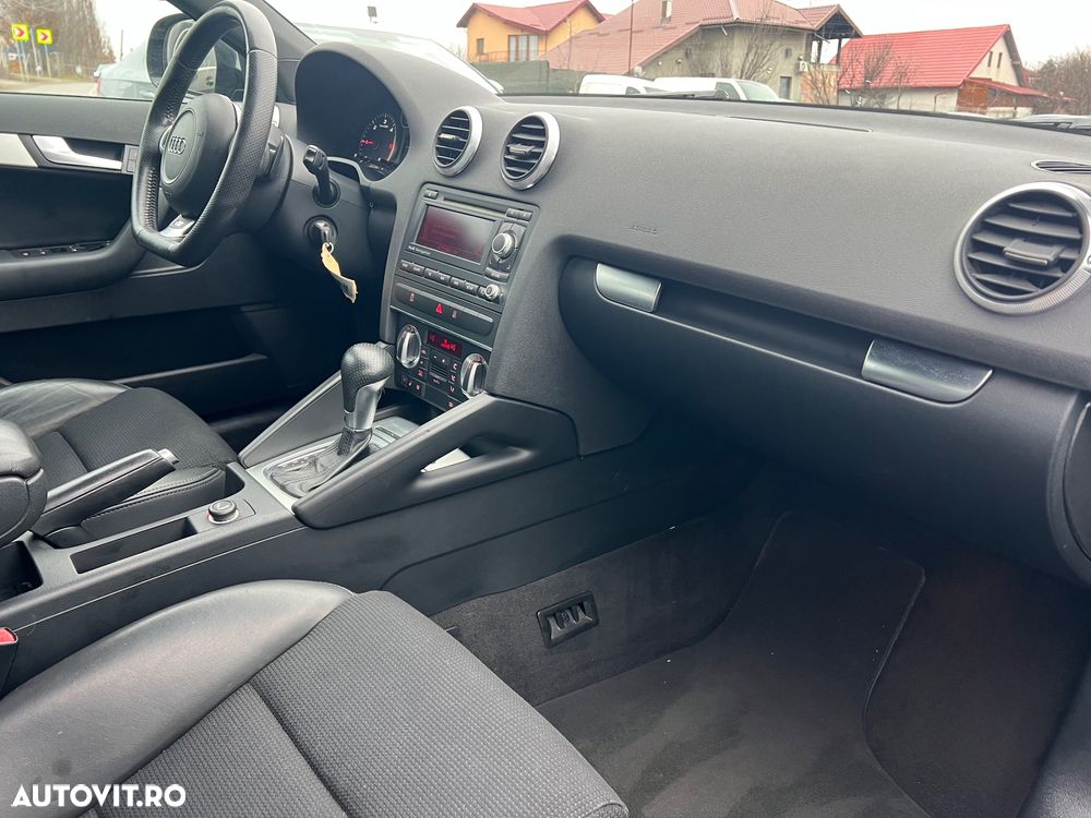 Audi A3 2.0 TDI ack DSG S line Sportpaket plus - 5