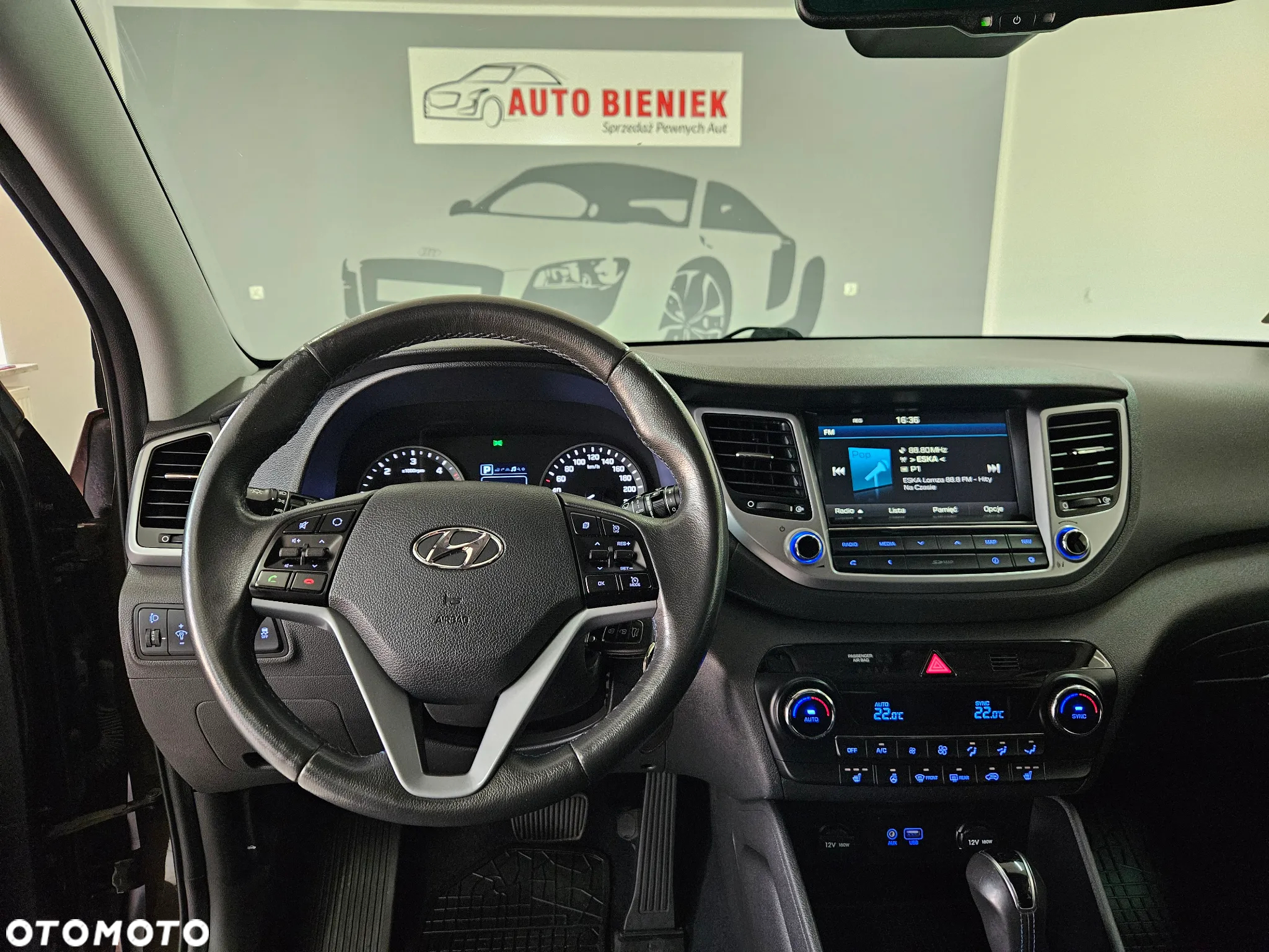 Hyundai Tucson 2.0 CRDI Premium 4WD - 22