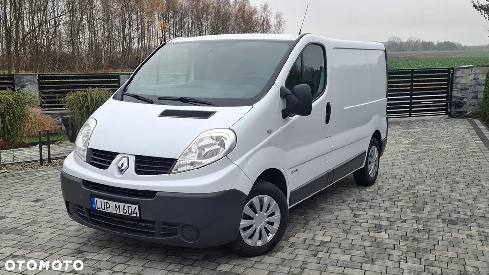 Renault Trafic - 1