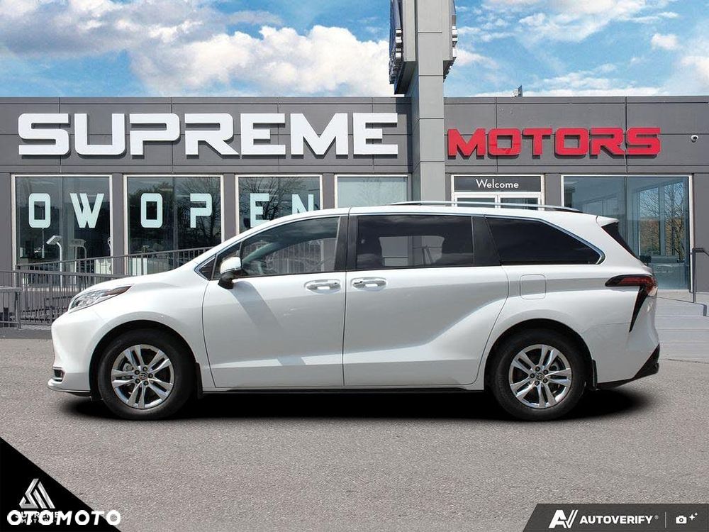Toyota Sienna - 3