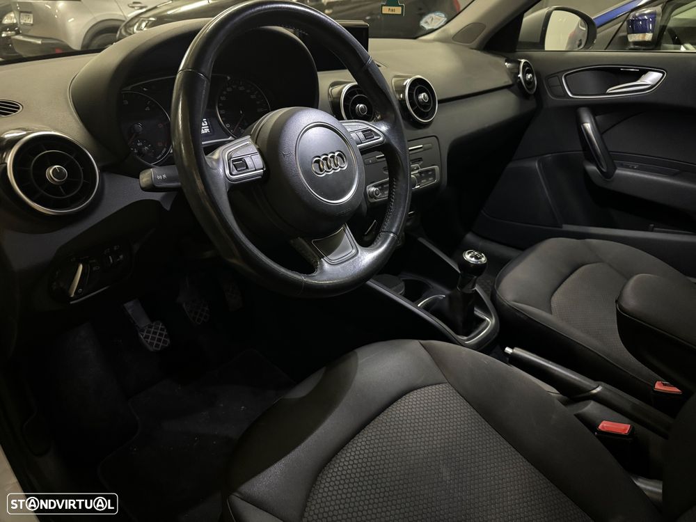 Audi A1 Allstreet 1.4 TDI Sport - 4