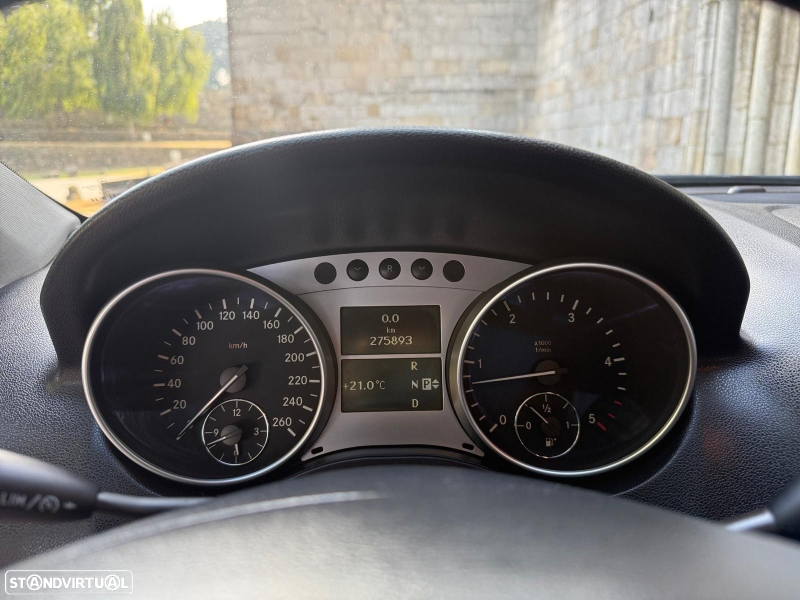 Mercedes-Benz ML 320 CDi - 14