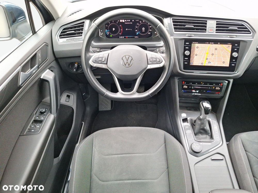 Volkswagen Tiguan - 19