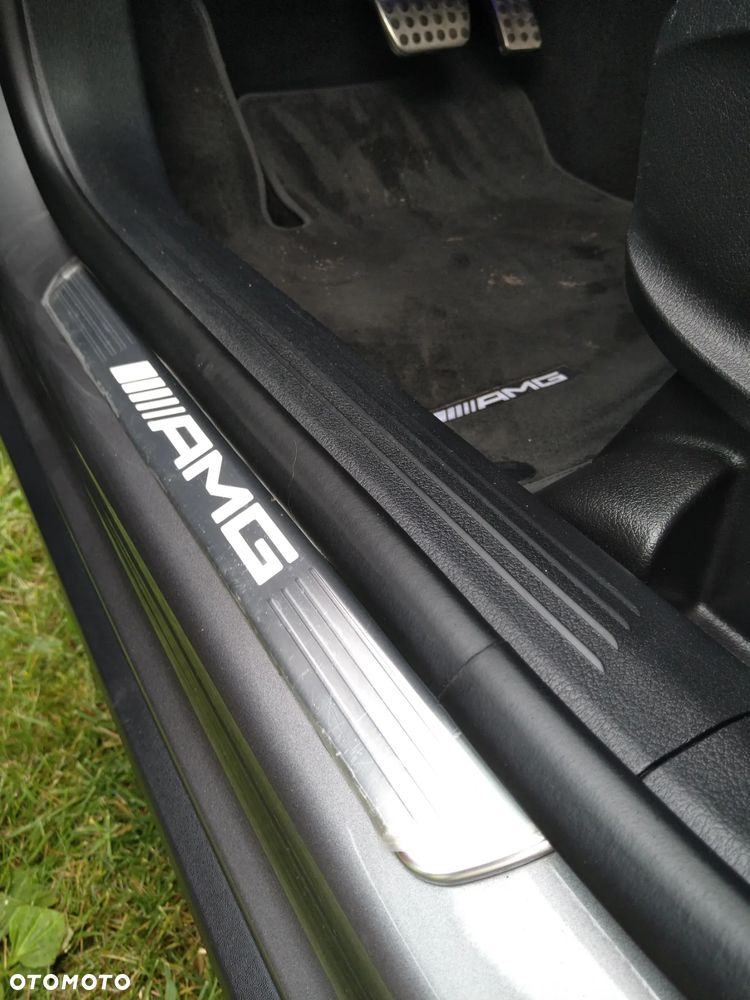 Mercedes-Benz GLB AMG 35 4-Matic - 10