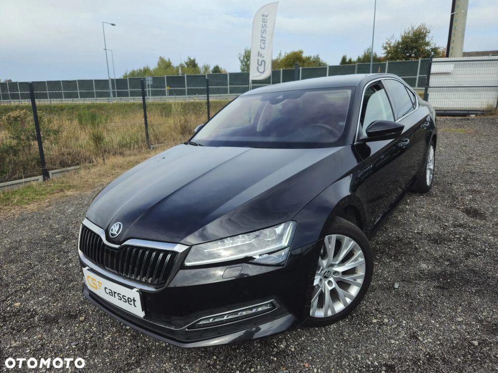 Skoda Superb 2023 photo 2