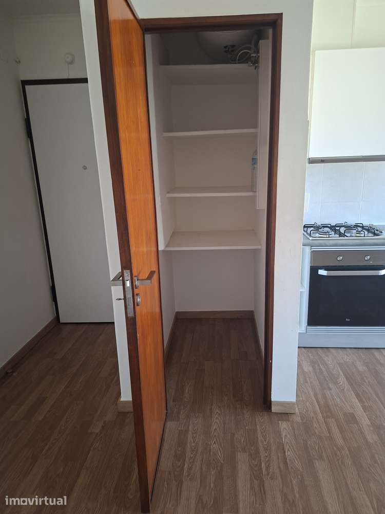 Arrenda-se apartamento T2 Algueirão - Grande imagem: 5/16