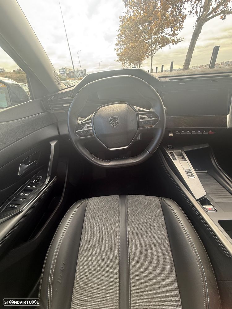Peugeot 408 1.2 PureTech Allure Pack EAT8 - 12