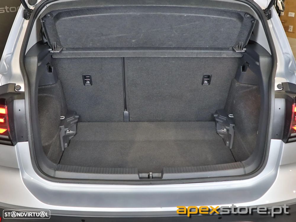 VW T-Cross 1.0 TSI Urban - 11