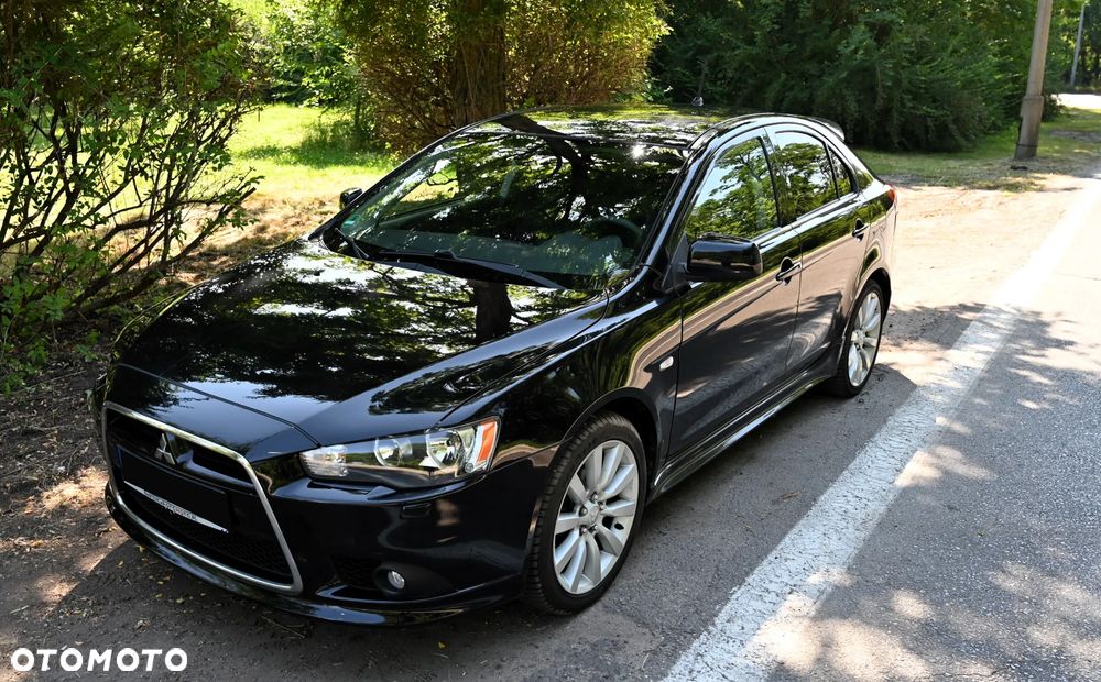 Mitsubishi Lancer - 3