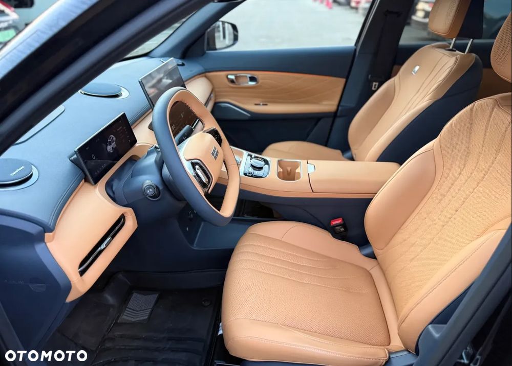 Geely Starray - 17