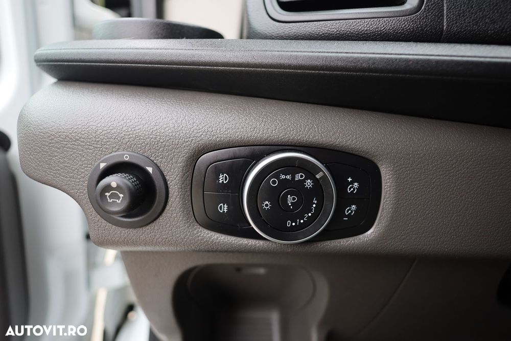 Ford Transit - 17